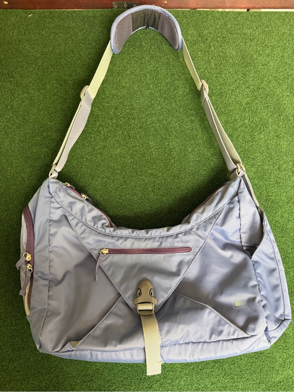 REI Light Lavender Shoulder Bag with Cream Strap